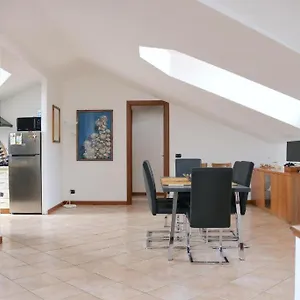 Attico In , Corsico Italia